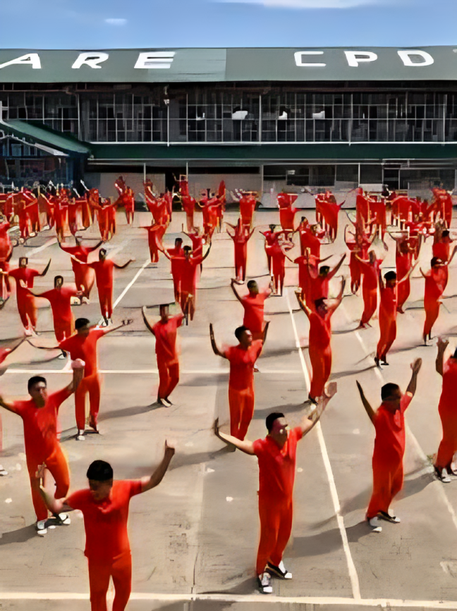 सेबु जेल (Cebu Prison)
यह जेल मशहूर है सामूहिक नृत्य के लिए। यहाँ डांस को कसरत का हिस्सा माना जाता है। कैदी सांस्कृतिक कार्यक्रमों में भी हिस्सा लेते हैं।