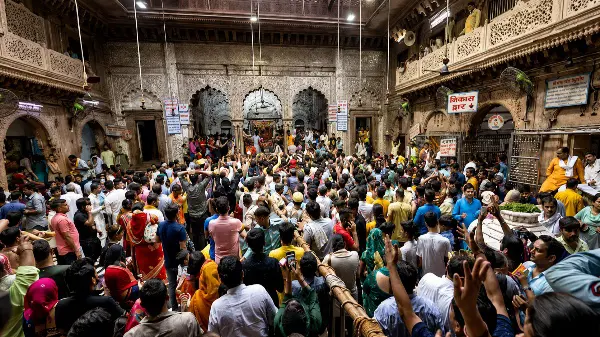 ब्रज में 75 लाख श्रद्धालुओं का अनुमान