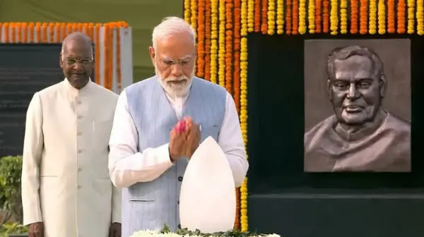 पीएम मोदी बोले अटल जी की दूरदृष्टि हमेशा करेगी मार्गदर्शन